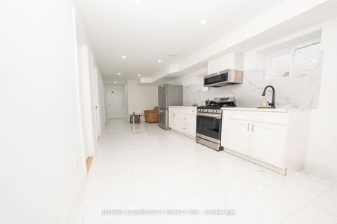 Photo 39 at 75A Kitchener Road, West Hill, Toronto