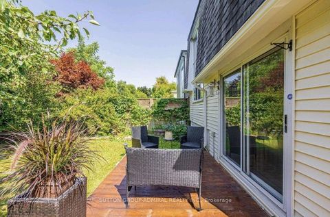 Photo 30 at 34 Kitsilano Crescent, North Richvale, Richmond Hill