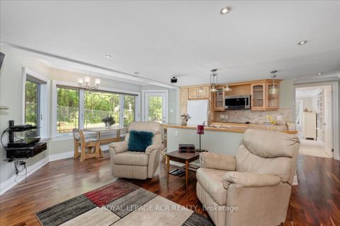 Photo 19 at 115 Beswick Drive, Central Newmarket, Newmarket