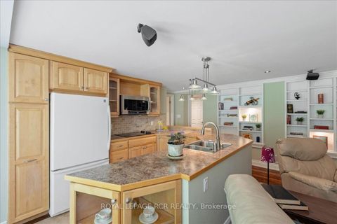 Photo 22 at 115 Beswick Drive, Central Newmarket, Newmarket