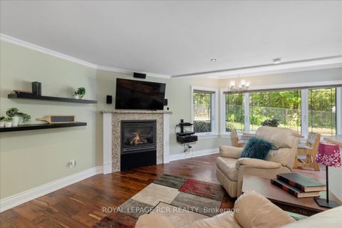 Photo 23 at 115 Beswick Drive, Central Newmarket, Newmarket