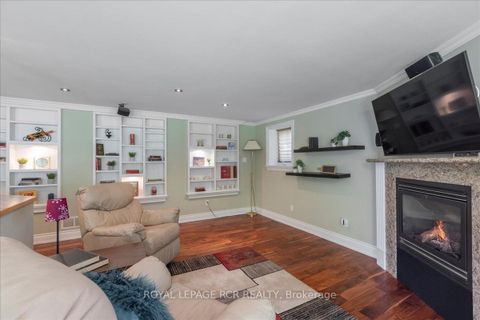Photo 24 at 115 Beswick Drive, Central Newmarket, Newmarket