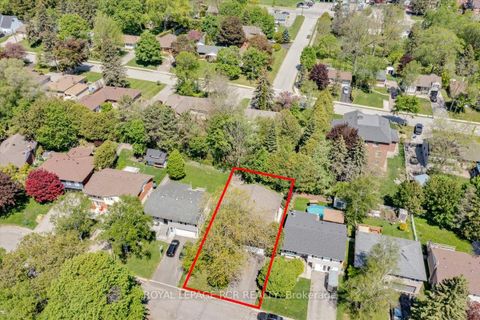 Photo 30 at 115 Beswick Drive, Central Newmarket, Newmarket
