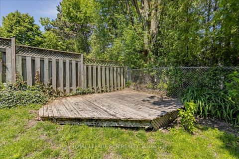 Photo 34 at 115 Beswick Drive, Central Newmarket, Newmarket