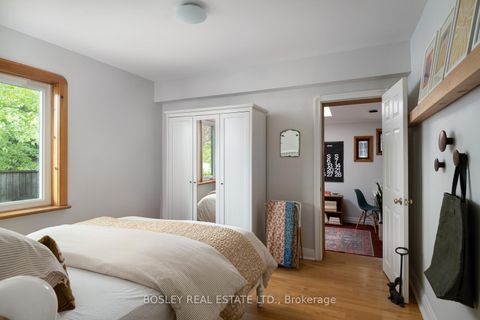 Photo 7 at 2 Roseneath Gardens, Oakwood Village, Toronto