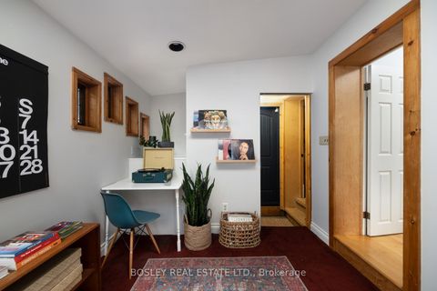 Photo 9 at 2 Roseneath Gardens, Oakwood Village, Toronto