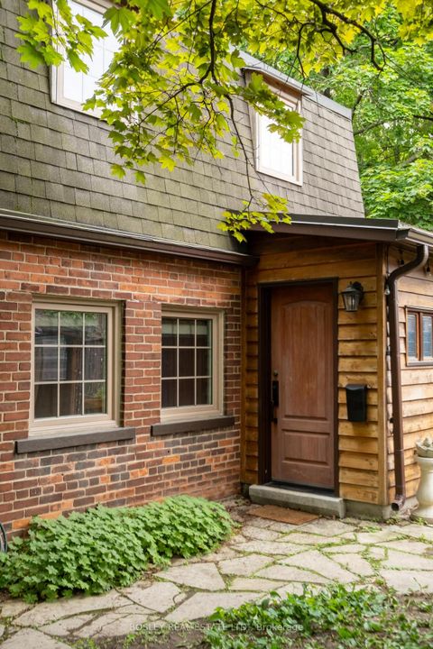 Photo 27 at 2 Roseneath Gardens, Oakwood Village, Toronto