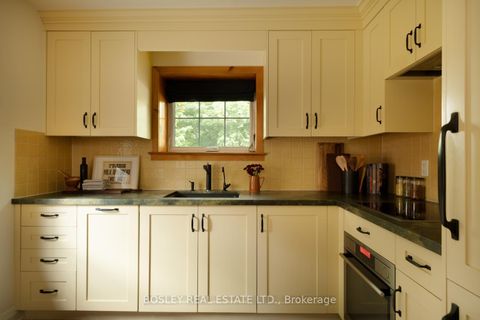 Photo 32 at 2 Roseneath Gardens, Oakwood Village, Toronto