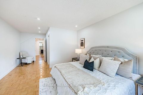 Photo 22 at 221 Belgravia Avenue, Belgravia, Toronto
