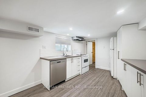 Photo 29 at 221 Belgravia Avenue, Belgravia, Toronto