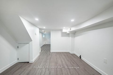 Photo 30 at 221 Belgravia Avenue, Belgravia, Toronto
