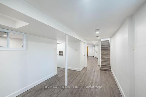 Photo 31 at 221 Belgravia Avenue, Belgravia, Toronto