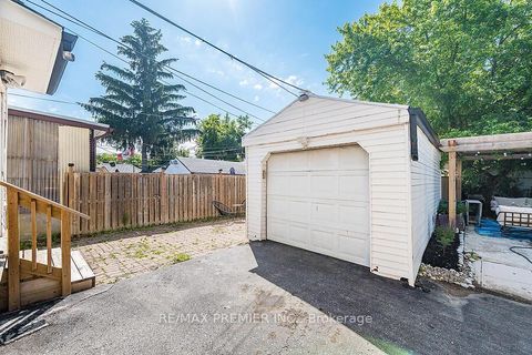 Photo 36 at 221 Belgravia Avenue, Belgravia, Toronto