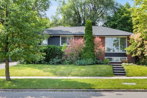 Photo 1 at 49 Learmont Drive, Richview, Toronto