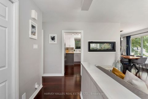 Photo 4 at 49 Learmont Drive, Richview, Toronto