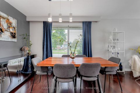 Photo 11 at 49 Learmont Drive, Richview, Toronto