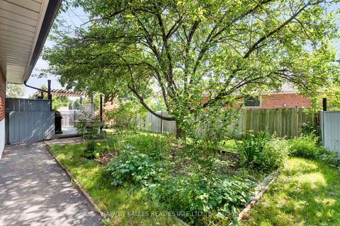 Photo 32 at 49 Learmont Drive, Richview, Toronto