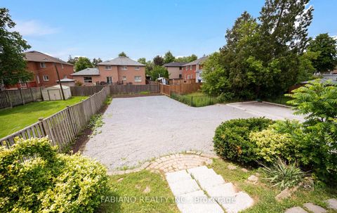 Photo 33 at 7872 - 7876 Kipling Avenue, West Woodbridge, Vaughan