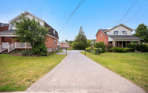 Photo 37 at 7872 - 7876 Kipling Avenue, West Woodbridge, Vaughan