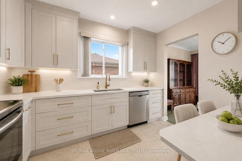 Photo 7 at 46 Melchior Drive, West Hill, Toronto