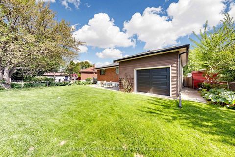 Photo 29 at 46 Melchior Drive, West Hill, Toronto