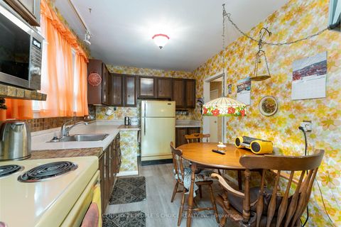 Photo 9 at 82 Hadrian Drive, Old Rexdale, Toronto