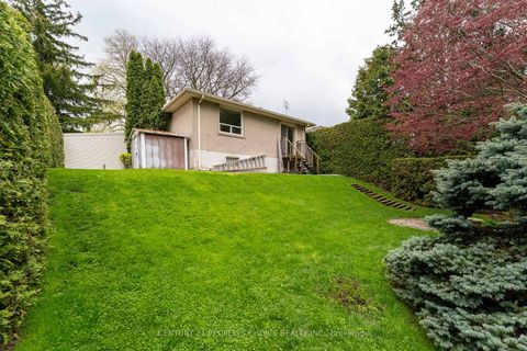 Photo 39 at 82 Hadrian Drive, Old Rexdale, Toronto