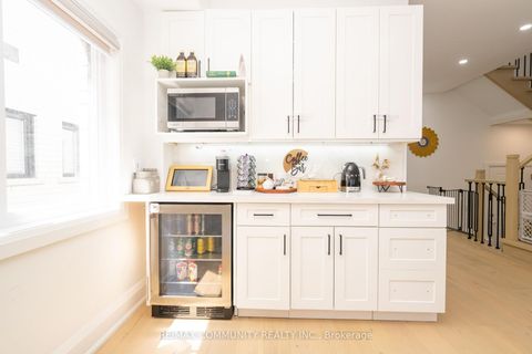 Photo 1 at 75B Kitchener Road, West Hill, Toronto