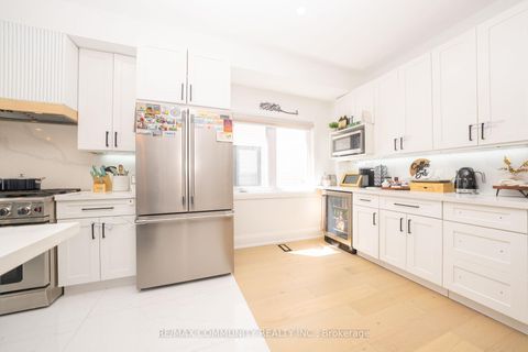 Photo 11 at 75B Kitchener Road, West Hill, Toronto