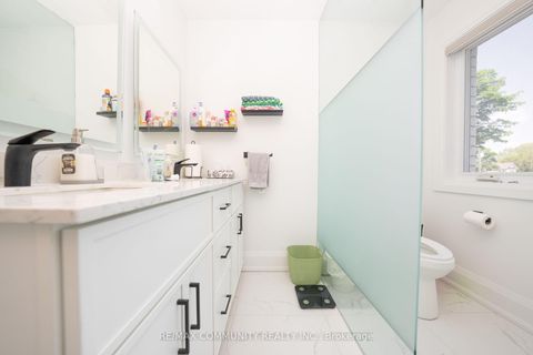 Photo 27 at 75B Kitchener Road, West Hill, Toronto