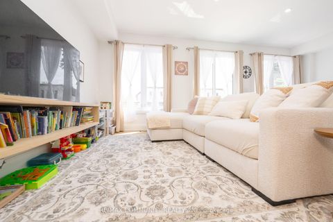 Photo 35 at 75B Kitchener Road, West Hill, Toronto