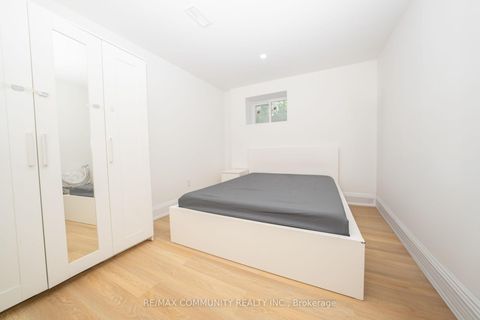 Photo 41 at 75B Kitchener Road, West Hill, Toronto