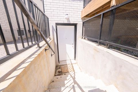 Photo 46 at 75B Kitchener Road, West Hill, Toronto