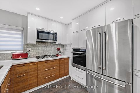 Photo 5 at 160 Cottonwood Drive, Don Mills, Toronto