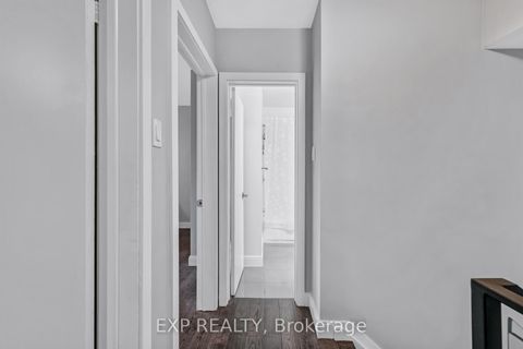 Photo 19 at 160 Cottonwood Drive, Don Mills, Toronto