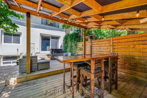 Photo 42 at 160 Cottonwood Drive, Don Mills, Toronto