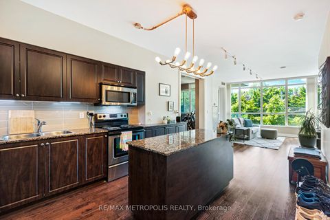 Photo 1 at 208 - 215 Fort York Boulevard, Niagara, Toronto