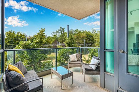 Photo 10 at 208 - 215 Fort York Boulevard, Niagara, Toronto