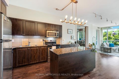 Photo 11 at 208 - 215 Fort York Boulevard, Niagara, Toronto