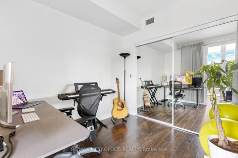 Photo 15 at 208 - 215 Fort York Boulevard, Niagara, Toronto