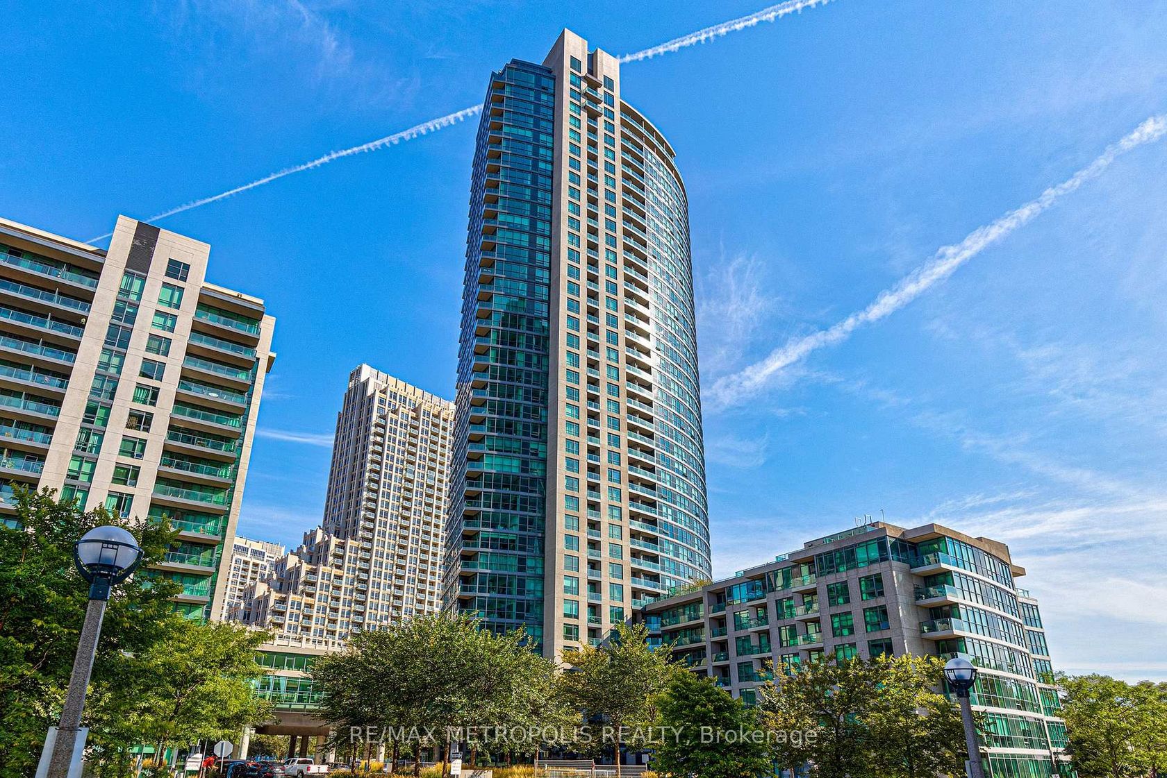 208 - 215 Fort York Boulevard, Niagara, Toronto 