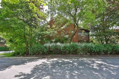Photo 4 at 188 Glen Road, Moore Park, Toronto
