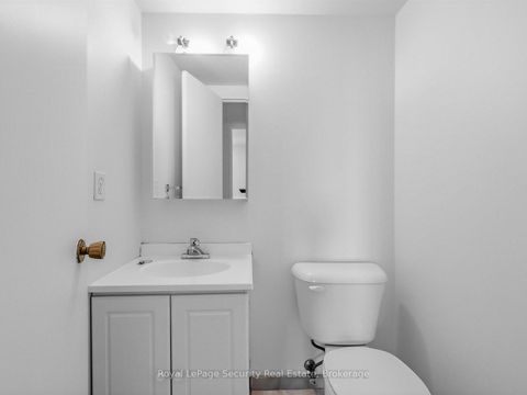 Photo 22 at 1702 - 10 Martha Eaton Way, Amesbury, Toronto
