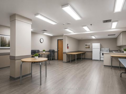 Photo 36 at 1702 - 10 Martha Eaton Way, Amesbury, Toronto