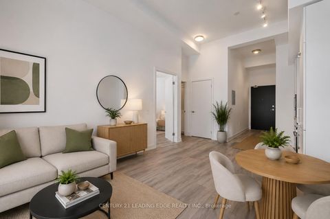 Photo 4 at N908 - 7 Golden Lion Heights, Newtonbrook East, Toronto