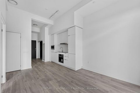 Photo 5 at N908 - 7 Golden Lion Heights, Newtonbrook East, Toronto