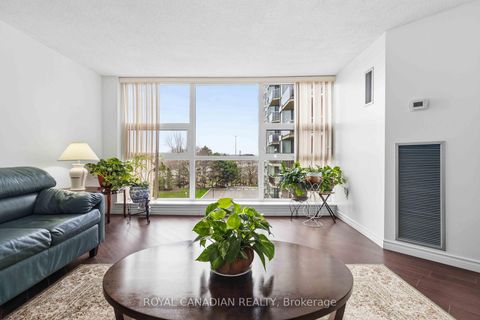 Photo 4 at 510 - 20 Dean Park Road, Rouge E11, Toronto