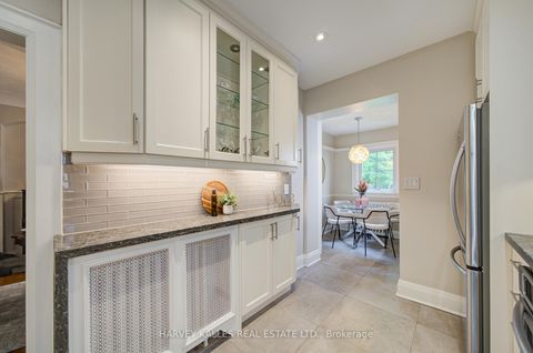 Photo 15 at 62 Roe Avenue, Lawrence Park North, Toronto