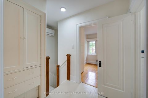 Photo 20 at 62 Roe Avenue, Lawrence Park North, Toronto