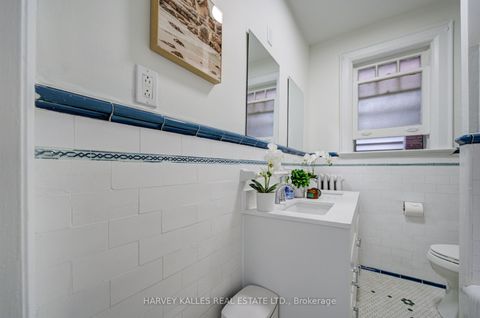 Photo 26 at 62 Roe Avenue, Lawrence Park North, Toronto